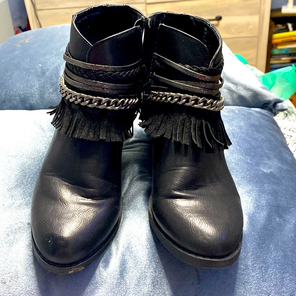 Sugar low heeled boots
